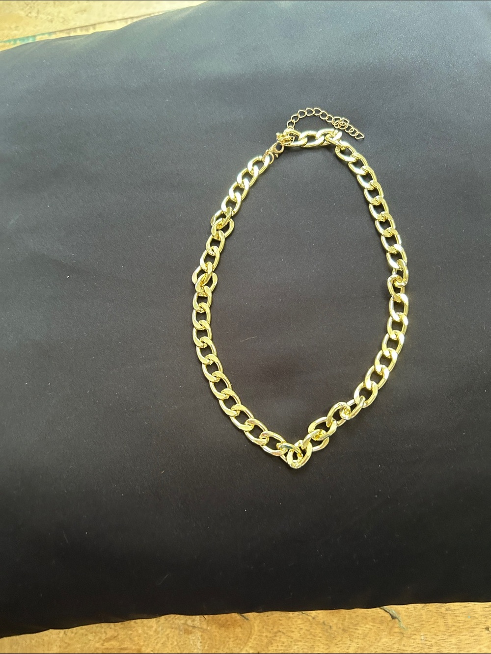 Gold Chain Link Necklace Choker - Women's Fashion Jewelry NWOT